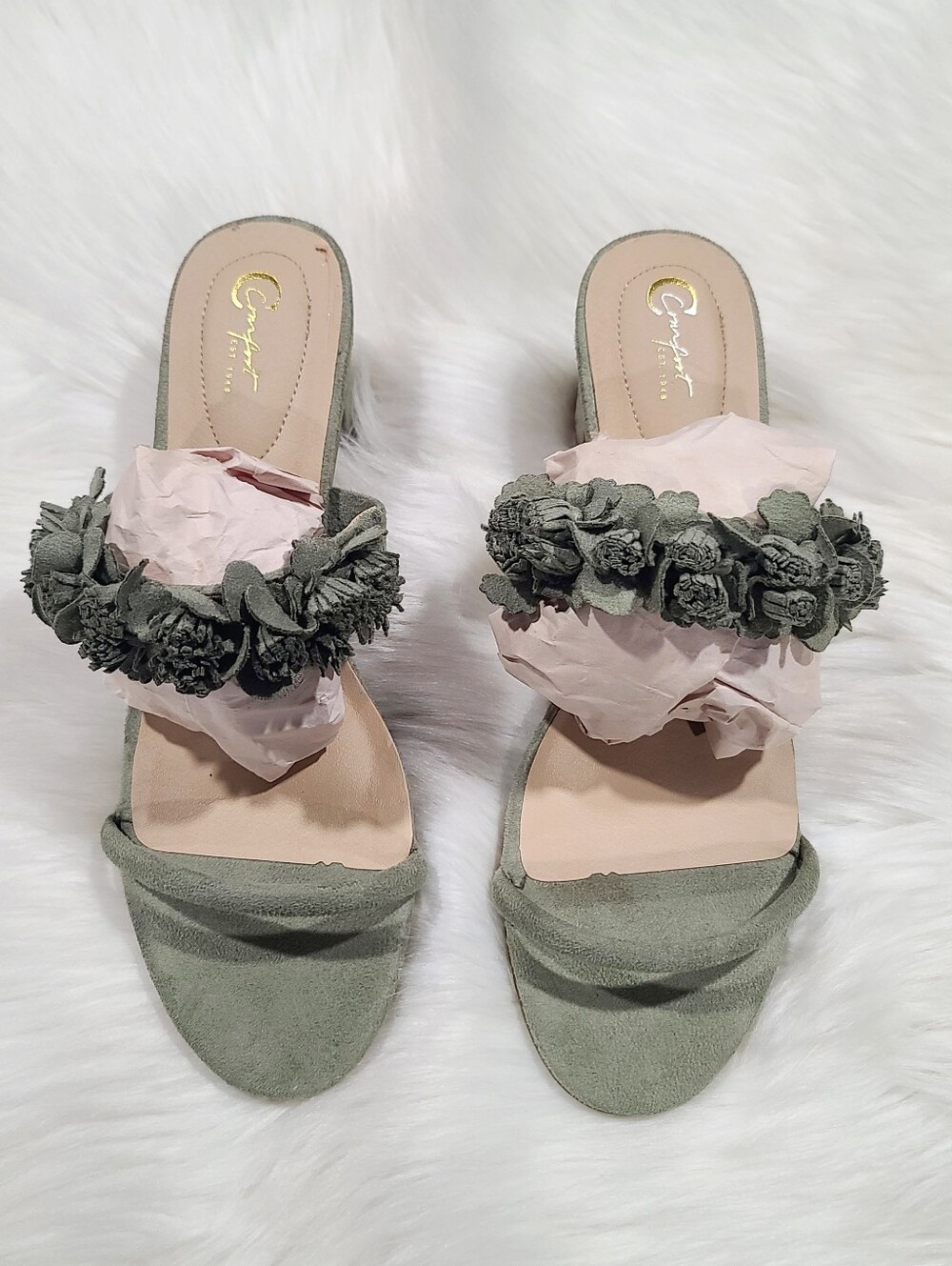 Comfort Womans sandals Heels Size 12W